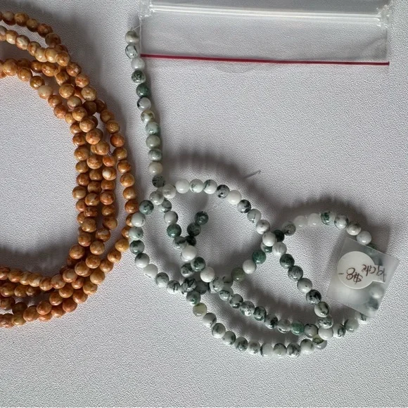 Glass Bead Collection - Picture 4 of 6